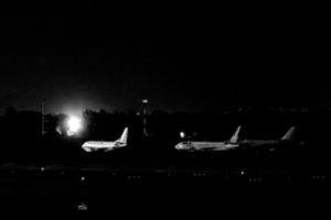 Balionai vėl trikdė Vilniaus oro uosto darbą: buvo nukreipti trys skrydžiai