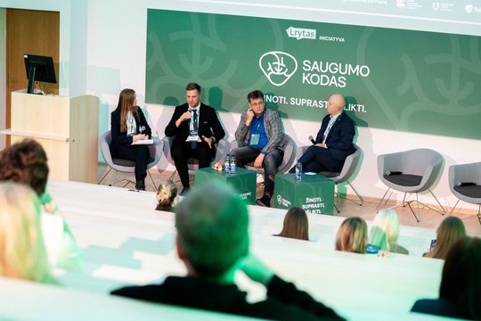 Siaučiančios gamtos jėgos gyventojams pateiks vis daugiau netikėtumų: sklaido iliuziją, kad toliau gelbės valstybė