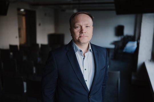 Arūnas Burinskas. Milijardas iš pensijų – į prekybos centrus: trumpa euforija, už kurią mokėsime ateityje