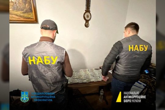 Atskleidė daugiau detalių iš masinio korupcijos skandalo Ukrainoje: įsitraukė ir keturi ministrai