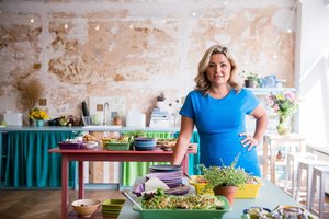 Beata Nicholson atsidūrė sukčių akiratyje: siekė pasipelnyti