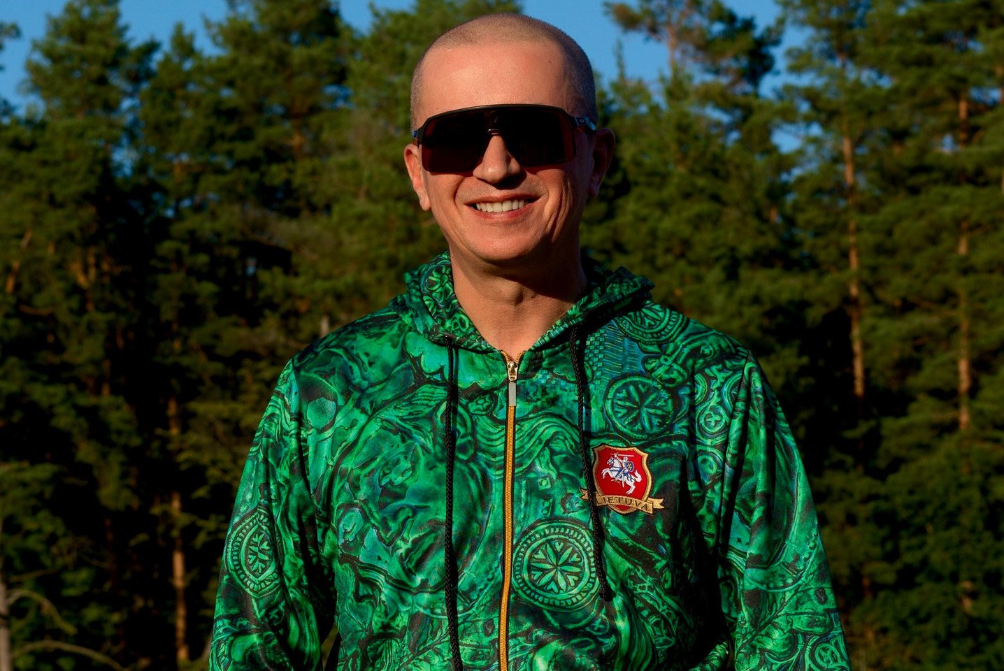  A.Pogrebnojus ir jo kurta sportinė apranga. <br> asmeninio arch. nuotr