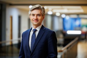 Vašingtone K. Budrys už nuopelnus Lietuvai apdovanojo du Amerikos lietuvius