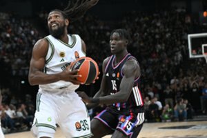 M. Grigonis nuo suolo stebėjo nuostabų naujoko debiutą ir PAO pergalę Paryžiuje