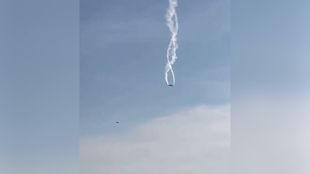 Sudužo iš Azerbaidžano į Turkiją skridęs karinis lėktuvas: užfiksavo nelaimės akimirką