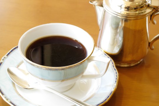 Mokslininkai išsiaiškino, koks kavos gėrimas sumažina ankstyvos mirties riziką