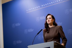 Kultūros bendruomenei toliau protestuojant, I. Ruginienė tikina: bet kokie neramumai gali būti numalšinti darbais