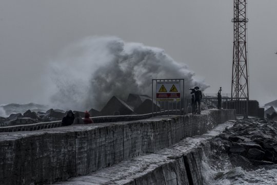 Iš tarnybos – žinia dėl plikledžio ir vėjo