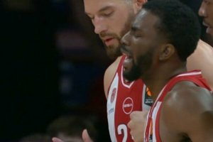 Neviltis – 533 dienas traumas besigydęs K. Evansas Eurolygoje sužaidė 2 minutes ir vėl nusiplėšė Achilo sausgyslę