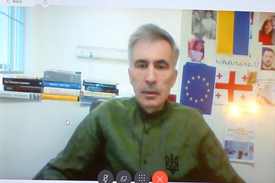 Buvęs Sakartvelo prezidentas M. Saakašvilis iš klinikos perkeltas atgal į kalėjimą