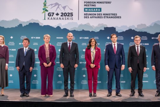 G7 smerkia Kinijos pagalbą Rusijai: dar kartą patvirtino nepajudinamą paramą Ukrainai