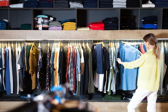 Iš Klaipėdos traukiasi ilgus metus veikusi parduotuvė