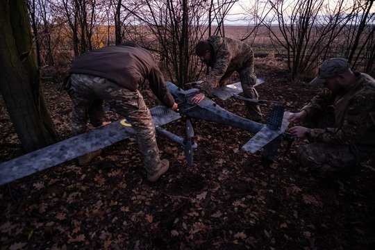 Rusija perspėja Ukrainą dėl kasdien blogėjančios pozicijos: esą anksčiau ar vėliau turės derėtis