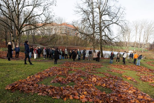 Panemunės pilies teritorijoje – išskirtinė meninė instaliacija „Dienai atgimęs#2“