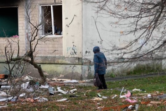 Dronų ir raketų ataką patyrė kone kiekvienas Kyjivo rajonas: rusai taikėsi į kritinius objektus