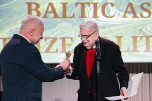 Tarp Baltijos asamblėjos premijos laureatų – poetas Tomas Venclova