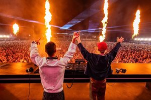 Gravity Opera kartu su ARTBAT pasirodymas susilaukia išskirtinio dėmesio: „Bilietai tirpsta“