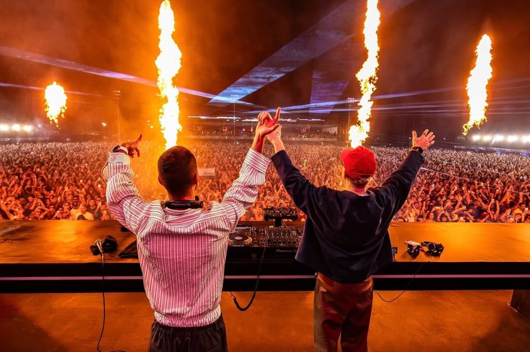 Gravity Opera kartu su ARTBAT pasirodymas susilaukia išskirtinio dėmesio: „Bilietai tirpsta“