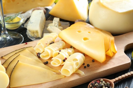 Pasaulio sūrio apdovanojimuose karūnuotas sūrių čempionas