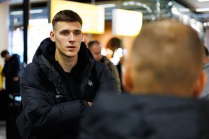 Lietuvos futbolininkai pasiekė Amsterdamą – iškart nuvyko treniruotis