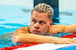 „LTU Aquatics“ komandinę taurę iškovojo kauniečiai: geriausiais plaukikais tapo D. Rapšys ir K. Teterevkova