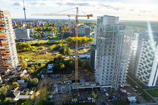 Į Vilniaus rinką meta dar 114 būstų: 17 aukštų bokštas tapo kone geidžiamiausiu namu sostinėje