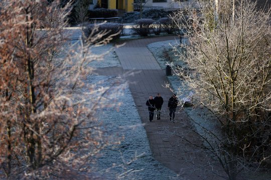 Šalies padėties vertinimai tarp gyventojų išlieka stabilūs – 7 iš 10 mano, kad reikalai prastėja