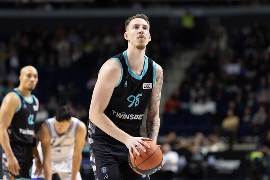 A. Kulboka gąsdino „Panathinaikos“ tritaškiais, tačiau „Aris“ pralaimėjo