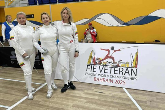 Lietuvos fechtuotojai varžėsi veteranų ir jaunimo čempionatuose