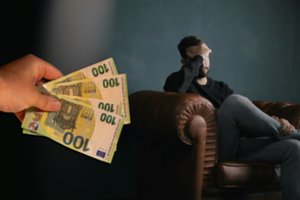 Ekspertė smulkiai aiškina, į ką bankas labiausiai žiūri prieš išduodant paskolą – svarbu ne tik atlyginimas