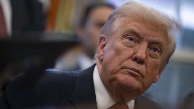 D. Trumpo pažadas Saudo Arabijai: parduos naikintuvų F-35