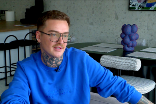 Naglis Bierancas atvėrė namų duris: kroksai, kvepalai ir atvira išpažintis apie influencerių uždarbius