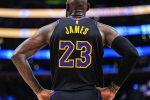Šlovė karaliui! 40-metis LeBronas Jamesas pagerino visų laikų NBA rekordą