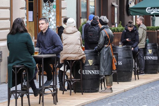 Vilniaus bare – galimos turistų iš Kaliningrado provokacijos: verslininkas teigia sulaukęs keisto skambučio  