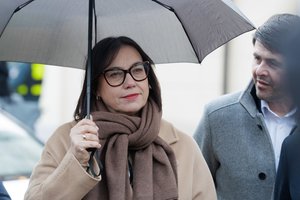 R. Popovienė: pažadas mokytojams nėra laužomas, ieškoma geriausio sprendimo