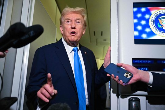 Po „išdavikų maišto“ – D. Trumpo įsiūtis: grasina mirties bausme