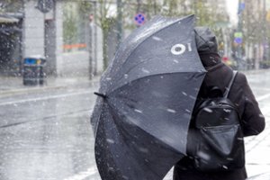 Sinoptikė skelbia, kuri diena bus šilčiausia ir kada vėl pažirs snaigės