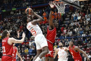 Pergalingą „Olimpia“ skrydį skaudžiai nusodino Eurolygos lyderis „Hapoel“