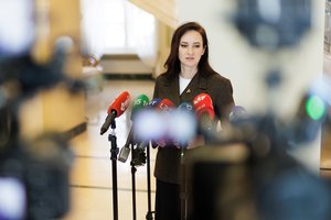Premjerė: Vyriausybė gali vėl uždaryti sieną su Baltarusija