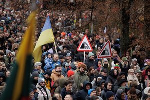 Vilniuje nugriaudėjo tūkstantinis mitingas: „Vaduojam Lietuvą nuo zombių!“