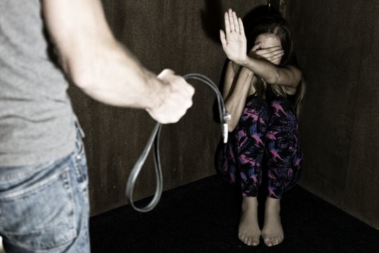 Košmaras šeimoje: „Panaudojau diržą, nes atsikando daugiau nei vieną kąsnį“