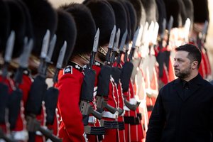 Šlykštus tonas ir keiksmažodžiai: atskleidė, kas vyko per skubų JAV ir Europos diplomatų susitikimą