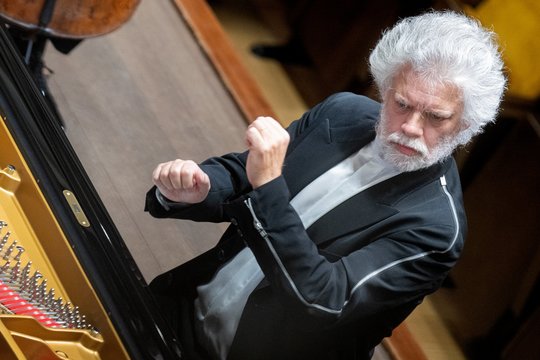 Vilniaus fortepijono festivalio publiką užbūrė pianistas F.-F. Guy