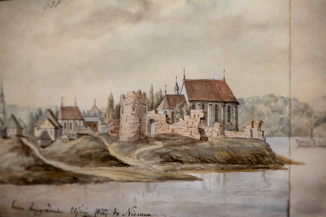 Tikslūs piešiniai – gidas po praeitį: XIX a. dailininko kūriniuose – Lietuvos didybės ženklai