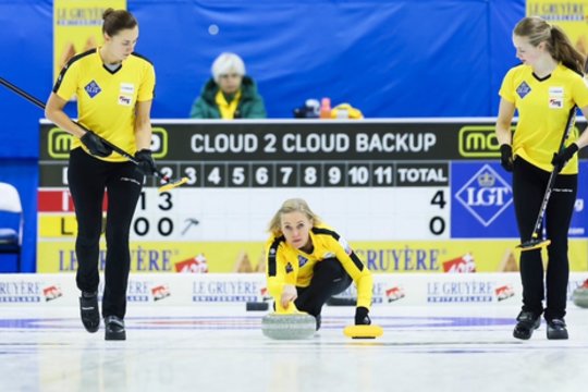 Sensacija ant Suomijos ledo: Lietuvos kerlingo rinktinė nugalėjo Europos čempiones