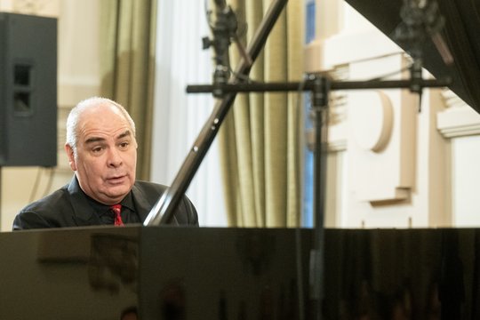 Vilniaus fortepijono festivalyje – maestro Ph. Cassard’o muzikos magija