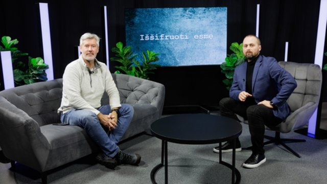 L. Dapkus apie R. Žemaitaitį: naudingas kaip šungrybiai miškui