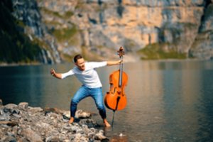 Pirmą kartą Lietuvoje – vienas garsiausių pasaulio violončelininkų JodokCello