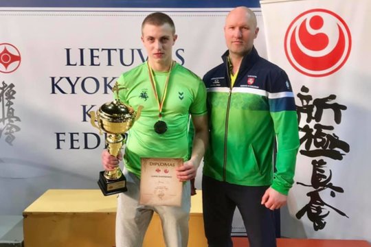 „Buvo geras vaikinas“: treneris negali patikėti, kuo pavirto nužudymu įtariamas Europos čempionas