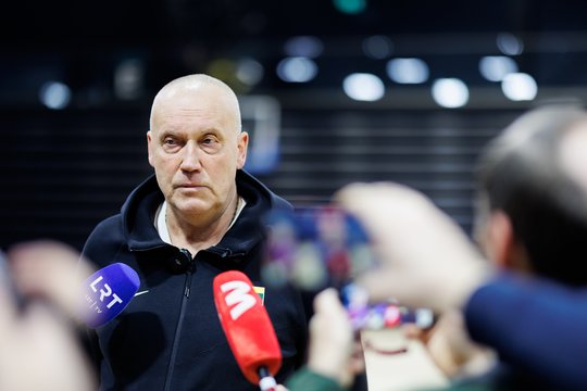R. Kurtinaitis nusivylė į rinktinę neatvykstančiais žaidėjais: atsiprašinėjimai man netinka
